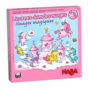Licornes dans les nuages magiques